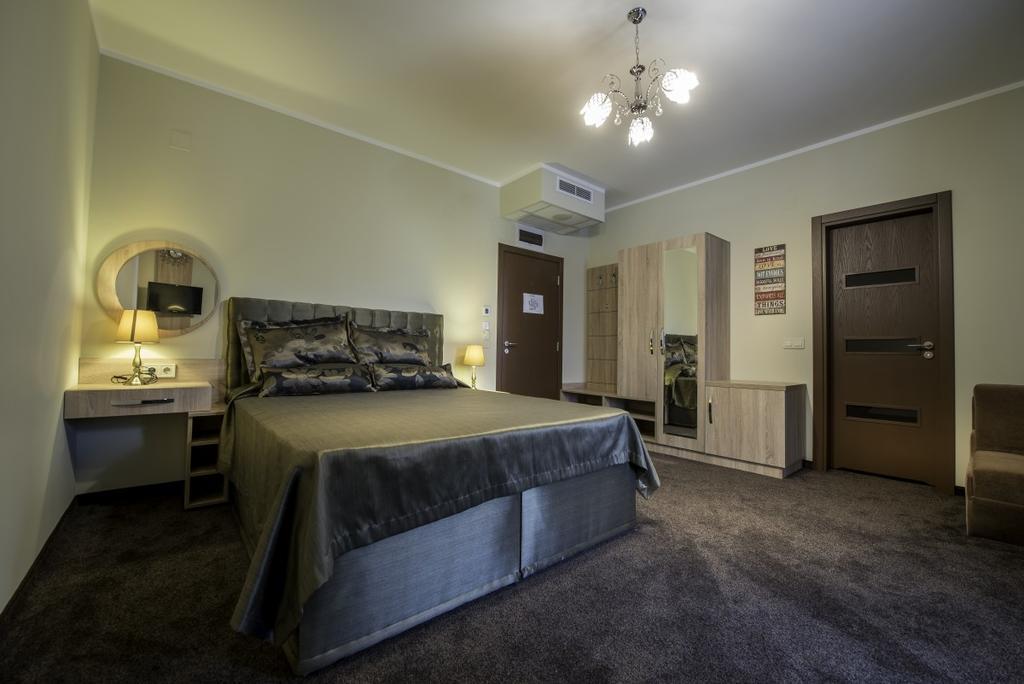 Victoriya'S House Hotel Hisarya Ngoại thất bức ảnh